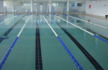 Actuación: Obras e instalacións necesarias para a substitución das caldeiras existentes na piscina climatizada por caldeira-tándem de pellets.